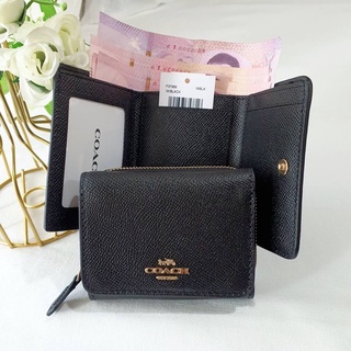 🎀 (สด-ผ่อน) กระเป๋าสตางค์ 3 พับเล็ก สีดำ  มีช่องใส่เหรียญ COACH F37968 SMALL TRIFOLD WALLET