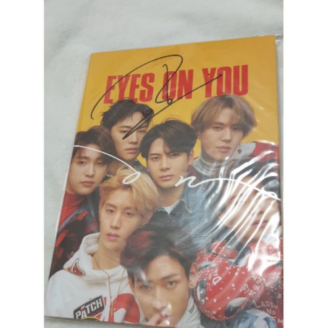 บั้มเปล่า eyes on you พร้อมลายเซ็นต์สด แบมแบม GOT7