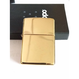 Zippo รุ่น 254B สีทองลายเรียบ ผิวทองเหลืองขัดเงา ของใหม่ไม่ผ่านการใช้งาน มาพร้อมกล่อง รับประกันของแท้