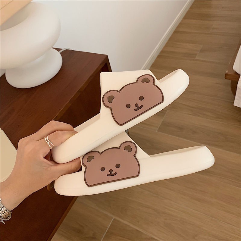 GFShop น่ารักไม่ไหวว✨ รองเท้าแตะสวมลายน้อนหมี🐻💗 โดนใจมากไอต้าว มี 2 สีดีย์ต่อใจ รีบมาตำให้ไวเลยจ้าาา