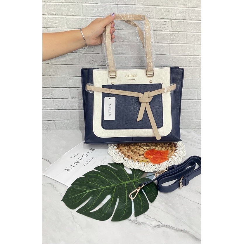 GS Gess Tote Bag กระเป๋าสะพายผู้หญิง แฟชั่นสตรี แบรนด์นําเข้า กระเป๋าสะพายพรีเมี่ยม