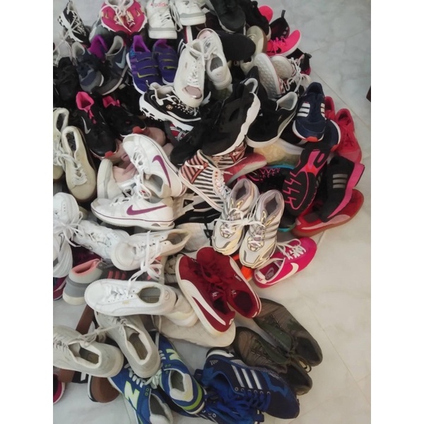 รองเท้ามือ✌️หน้าไลฟ์4289💸