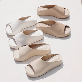 Your Favorite Shoes: รองเท้าเปิดส้นและหน้าเท้า สูง1.1นิ้ว Paddle Shoes มี 3 สี