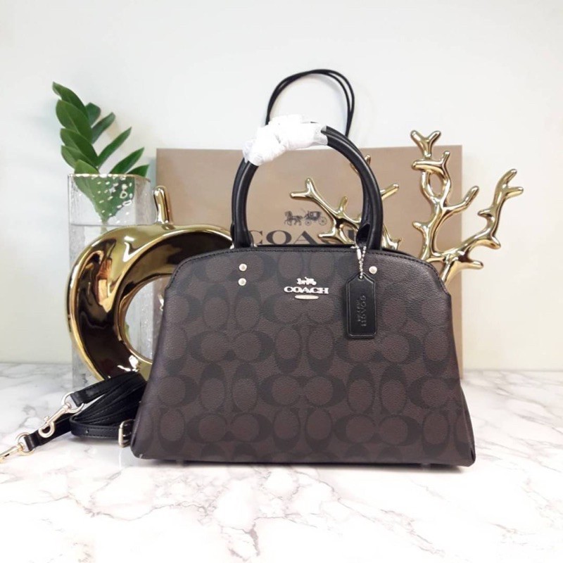 COACH MINI LILLIE CARRYALL (COACH F91494) 🔻SIZE : 10 1/4" (L) x 6 3/4" (H) x 4 1/4" (W) 🔻COLOR : KHA