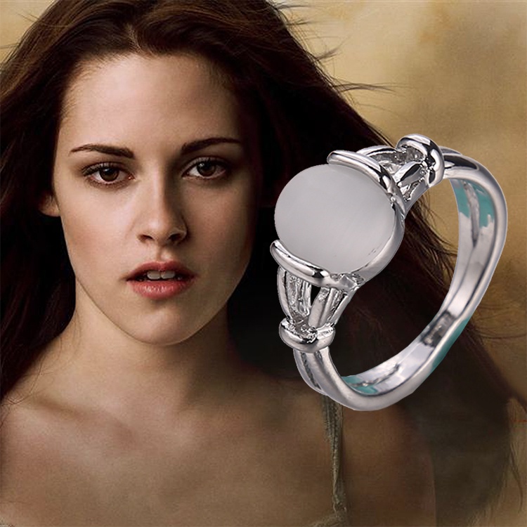 Twilight Saga แหวน Bella Opals Silver Plated แฟชั่นภาพยนตร์คลาสสิกเครื่องประดับสําหรับผู้หญิง Lady