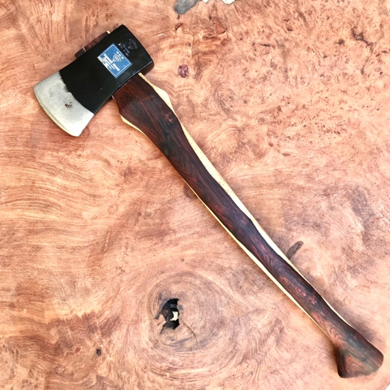 Felling Axe ขวานรุ่นเก่า ขวานตราเพชร ขวานถากไม้ ตราเพชร ใส่ด้ามไม้พะยูง