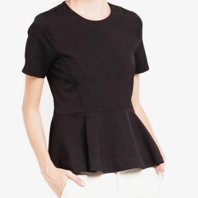 เสื้อ Peplum สีดํา Zalora