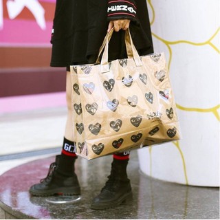 ถุงใส่ของลาย​ Comme des garçons​