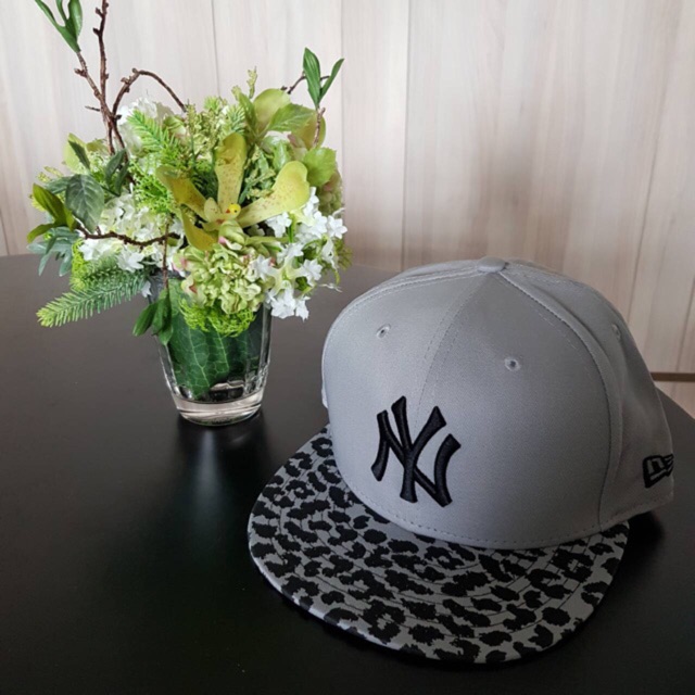 [พร้อมส่ง] แท้ 💯% New Era 9Fifty Snapback Cap