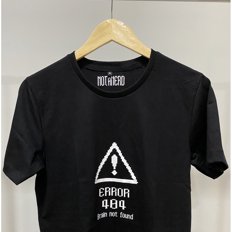 เสื้อยืดสไตล์ Computer Geek ลาย ERROR 404 ผ้าคอตตอนพรีเมียม