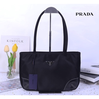 กระเป๋าพราด้า Tote กะเป๋าปราด้าแท้ Prada nylon crossbody กระเป๋า ปราด้า สะพายข้าง โทท ไนลอน ปา ด้า ผู้หญิง พราด่า