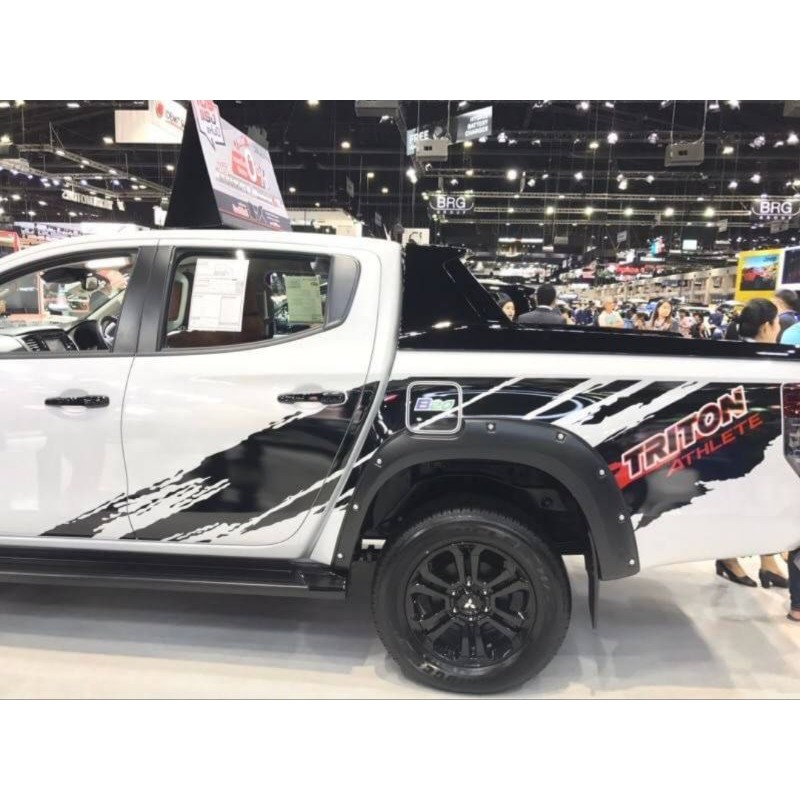 สติ๊กเกอร์ลายข้างรถ TRITON ปี2020