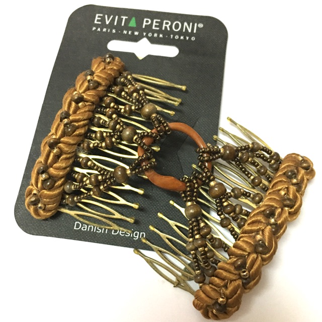 ❣️Sale❣️หวีสับ Double Comb Evita Peroni ของเท้ (used)