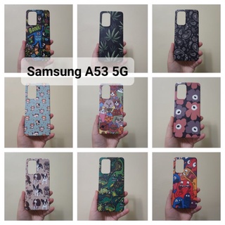 เคสแข็ง Samsung A53 5G มีหลายลาย เคสไม่คลุมรอบนะคะ เปิดบน เปิดล่าง (ตอนกดสั่งซื้อ จะมีลายให้เลือกก่อนชำระเงินค่ะ)