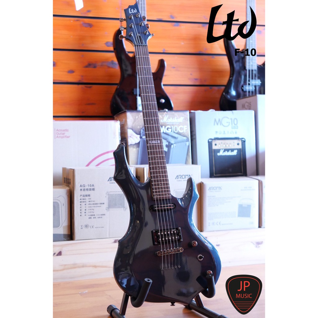 กีต้าร์ไฟฟ้า LTD F-10(Sale สินค้าตัวโชว์)