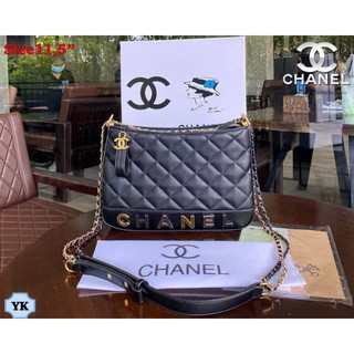 Chanel กระเป๋าสะพายข้าง