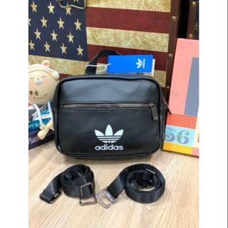 Adidas 3way mini bag and backpack  แท้