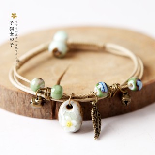 { พร้อมส่ง } สร้อยข้อมือลูกปัด แต่งจี้เซรามิก