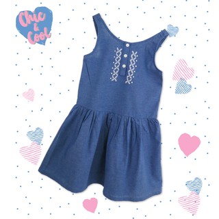 ชุดเดรสผ้าเชมเบร้แต่งปักลายเก๋ๆ เด็กหญิง 5/7 ขวบ ราคา 100 บาท