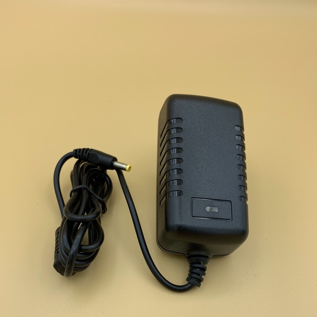 DC อะแดปเตอร์ Adapter 12v2Aแอมเต็มมีไฟLEDโชร์ หัวDC5.5mm*1.7mm สำหรับใช้เครื่องเล่นDVDแบบพกพาหรืออุปกรณ์ไฟDC12v