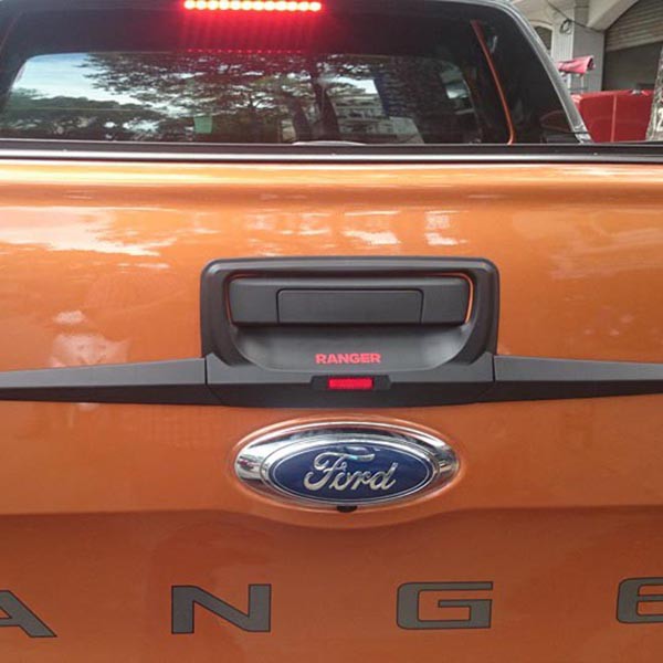 ฝาครอบเปิดท้ายรถ Ford RANGER 2016 ถึง 2021 BLACK, COATED