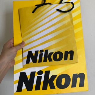 ถุงกระดาษ Nikon ขนาดเล็ก