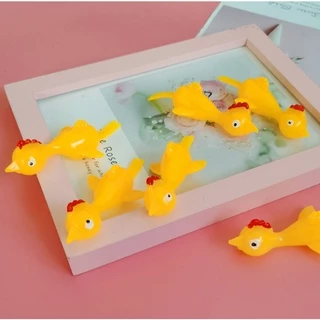 ไก่บิน ติดกำแพง หนังสติ๊กรูปไก่ ของเล่นหนังสติ๊กไก่ยืดได้ ไก่ดีด Elastic toy