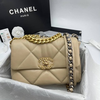 CHANEL 19 Original Grade Size26cm หนังแท้คุณภาพดีมากค่ะ ซูมดูใกล้ๆได้เลยค่ะถ่ายจากสินค้าจริงค่ะ สวยมากๆ