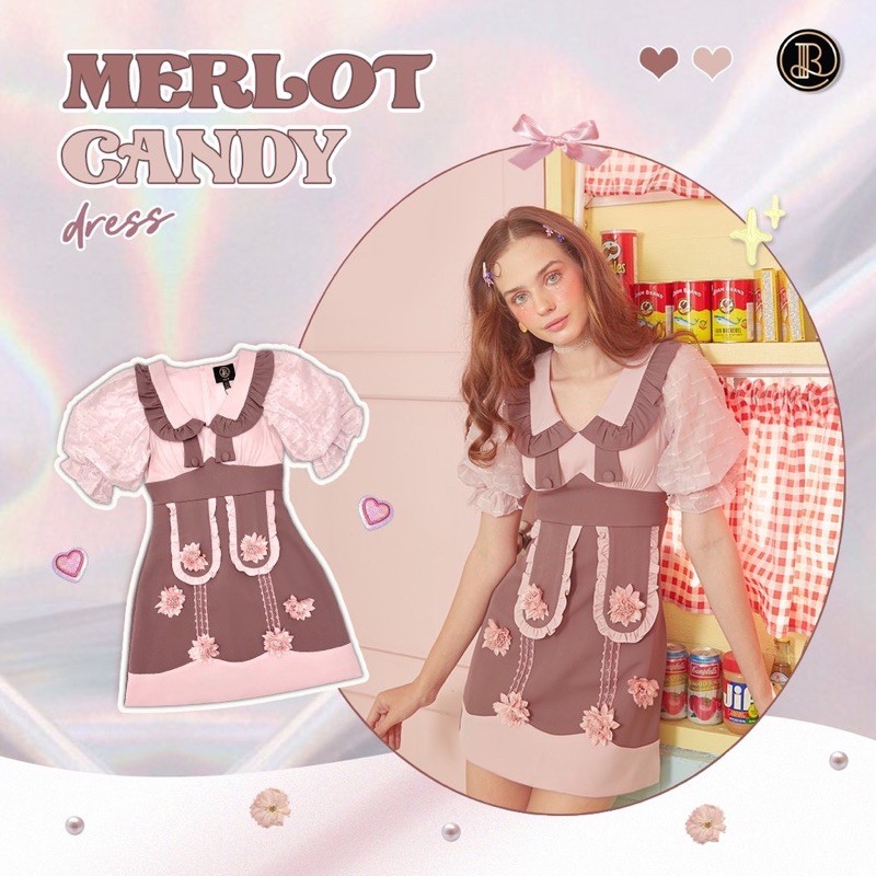 Size M: BLT มินิเดรส รุ่น Limited Merlot Candy Dress : เดรสแขนพองคอปกแต่งพู่ดอกไม้สีชมพู