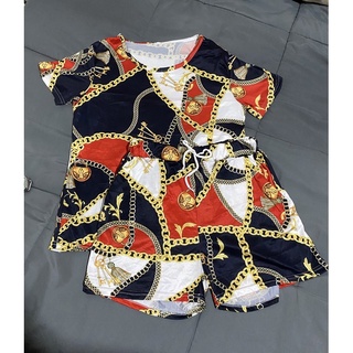 ชุดเซ็ต เสื้อ กางเกง มือ2