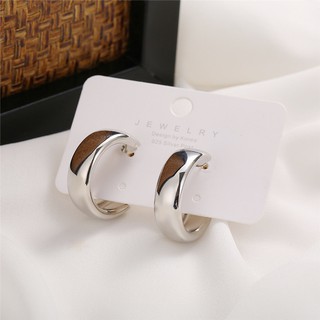 European and American new simple and cold Ins personality big earrings creative letter C-shaped metal earrings 211005