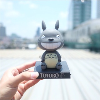 โมเดล Totoro โตโตโร่ ท่านั่ง ส่ายหัว 4.5นิ้ว