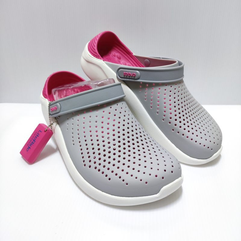 รองเท้าแตะชายหาด Crocs LiteRide ไซต์ 40 M7-W9