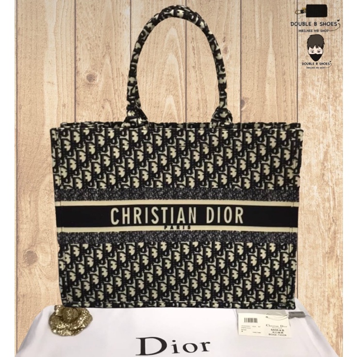 กระเป๋าdiorช็อปปิ้ง Dior shopping 16 นิ้ว กระเป๋าถือ กระเป๋าใส่