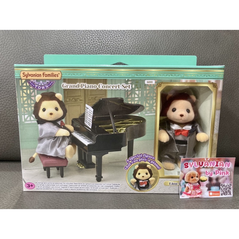 Sylvanian Grand Piano Concert Set มือ 1 กล่องญี่ปุ่นและEng  Town Series เปียโน แกรนด์เปียโน สีดำ Lion สิงโต ซิลวาเนียน