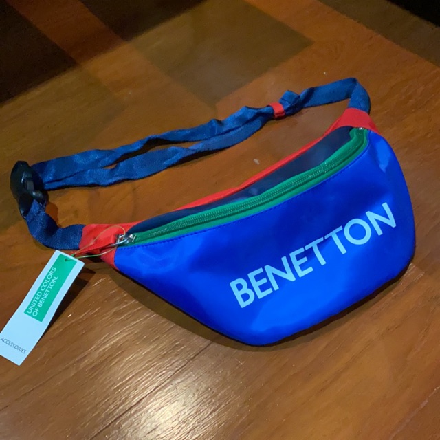 กระเป๋า Benetton belt bag สะพายข้าง
