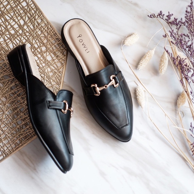 YOVLI Marion Mules Shoes รองเท้าแตะแบบสวมผู้หญิง