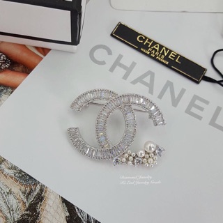 Chanel brooch hiend jewelry grade