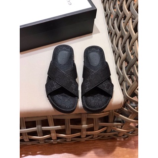 ❤️Size42❤️New  รองเท้าแตะแบบสวม กุชชี่ Men’s Sandal มาพร้อมกล่องอุปกรณ์ตามรูป ถ่ายรูปจากสินค้าจริง Size 40-45