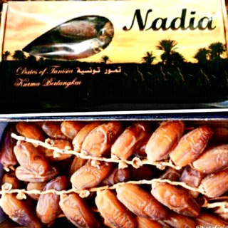 อินทผาลัม Nadia หวานไม่มาก อร่อย ช่วยเพิ่มน้ำนมให้กับมารดาหลังคลอดเป็นอย่างดี