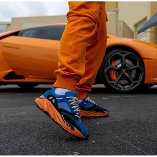 (ของแท้ 100% พร้อมส่ง) YEEZY BOOST 700 “ BRIGHT BLUE “ 💙🧡