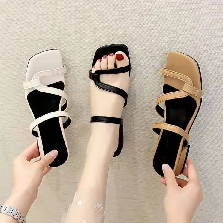 รองเท้าแตะแบบสวม ไฮโซ ใส่สบาย เก๋ๆ 1-2นิ้ว แบบใหม่ KRG188