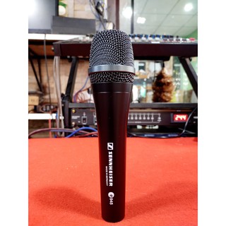 ไมค์สาย Sennheiser945 เสียงดีใ สคมชัด เสียงดีไม่แพ้รุ่นอื่นๆ