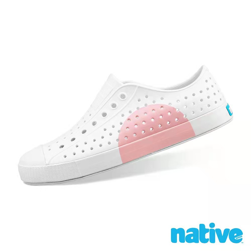NATIVE JEFFERSON กันน้ํา Lazy Rain รองเท้าผู้ชายผู้หญิงคู่ Breathable Hole รองเท้า Coral สีชมพู M3 ~ M10