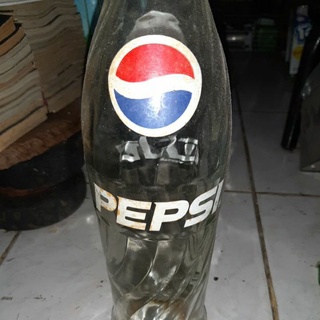 ขายขวดแก้วน้ำอัดลมเก่า/ขวดเป๊ปซี่เก่า/โลโก้เก่า/PEPSI/ขวดเปล่าโคล่า/Cola/CANADADRY/คานาดา/รุ่นเก่า/ของสะสม/วินเทจ/สภาพดี