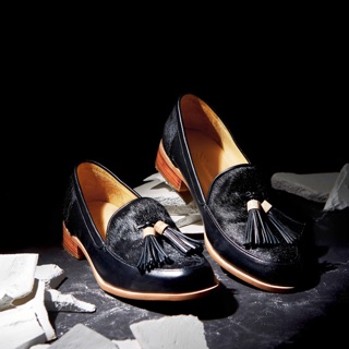 make a move รองเท้าโลฟเฟอร์ Black-Fir Loafers