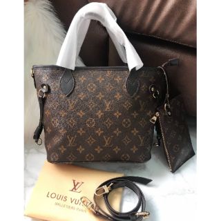 พร้อมส่ง..สะพายข้าง  Louis Vuitton