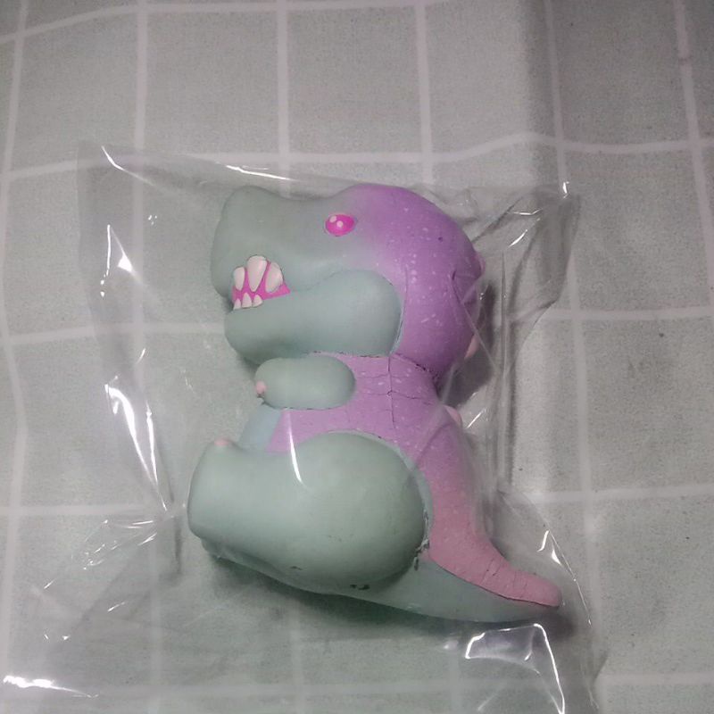 สกุชชี่ไดโนเสาร์iboom ตำหนิเยอะไม่มี package