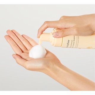 Innisfree Chrysanthemum Lady Cleanser 150ml. (แบบ.Bubble)  ผลิตภัณฑ์ล้างเพื่อสุขอนามัยของผู้หญิง