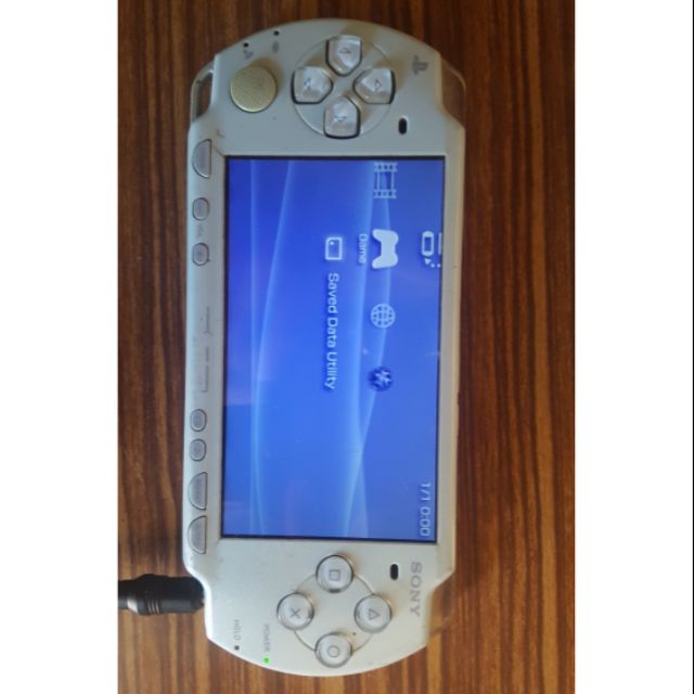 PSP รุ่น 2000 (มือสอง) ขายตามสภาพ